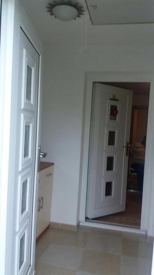 Minihaus In Zagreb Apartment Sesvete Ngoại thất bức ảnh